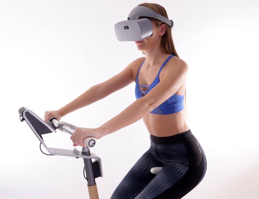 Fit Immersion : partir pour un tour du monde en réalité virtuelle depuis un simple vélo d'appartement